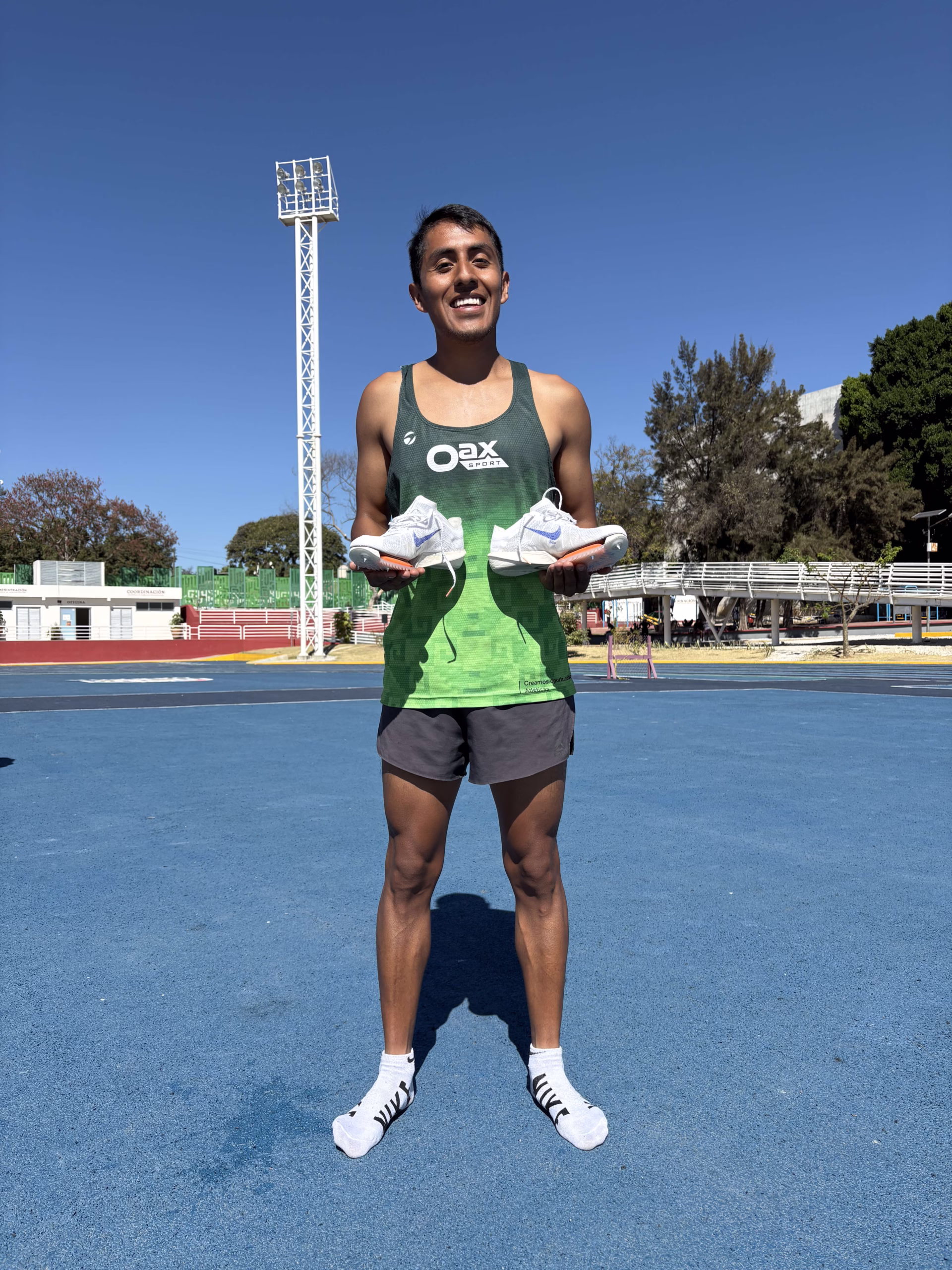 Juan Victoria showing off new Nike spikes