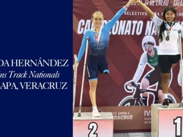 Gilda Hernández on the podium at Track Nationals 2026 in Xalapa, Veracruz, Mexico, holding crutches and wearing her medal.