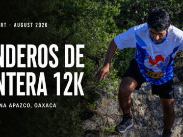 Senderos de Cantera 12K 2026 race report card showing a runner climbing a rocky trail in Magdalena Apazco, Oaxaca.